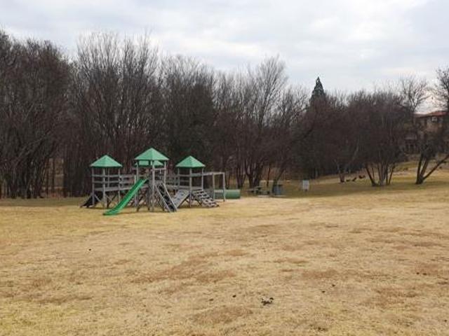 244 m² Land available in Risiville