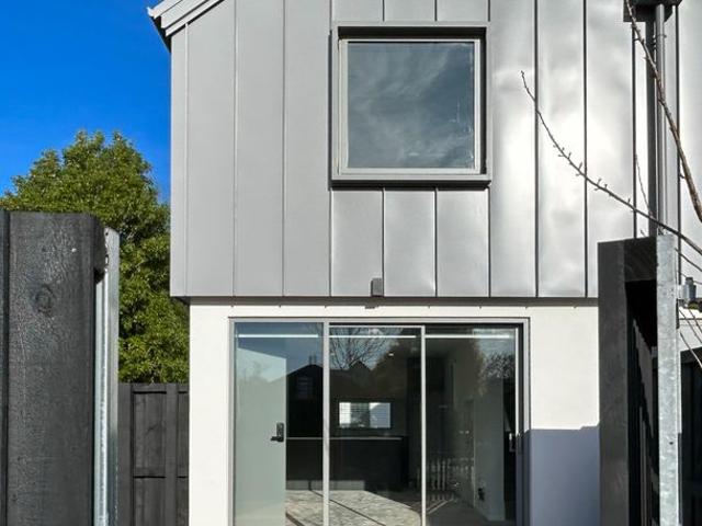 2/44 Shirley Road, Shirley, Christchurch City