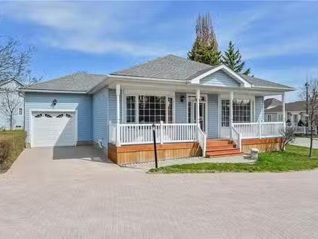 244 Silverbirch Boulevard, Mount Hope, ON, L0R 1W0 condo for.