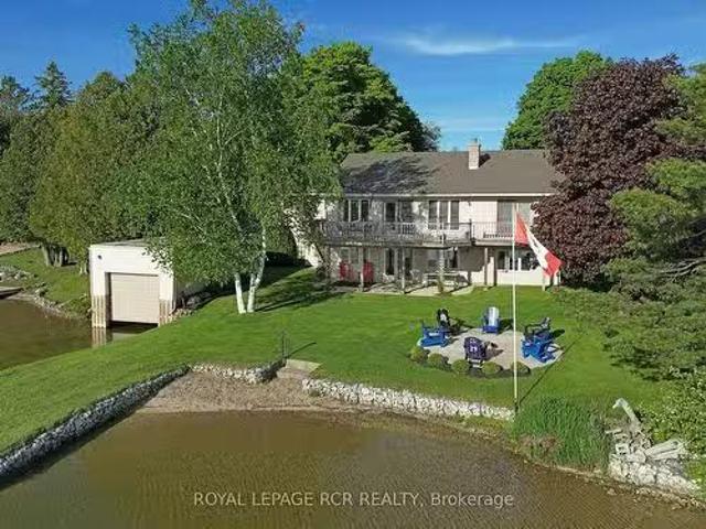 244 Point Rd, Grey Highlands, ON, N0C 1E0 Luxury House for s.