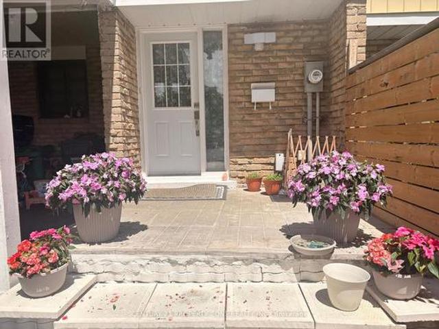 244 Royal Salisbury Way, Brampton, ON, L6V 3H4 house for sale | Listing ID W13592 | Royal LePage