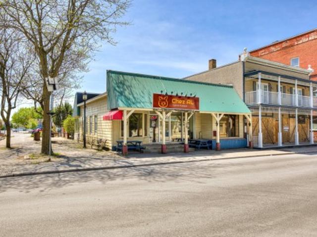 244 Rue Principale E. Farnham, QC, J2N 1L6 commercial for sale | Listing ID 14023 | Royal LePage