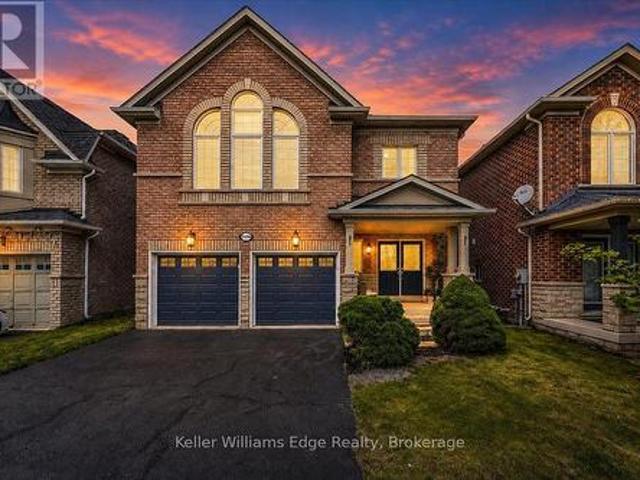 2456 Pathfinder Drive, Burlington Orchard, ON, L7L 7M3 house for sale | Listing ID W13689 | Royal LePage