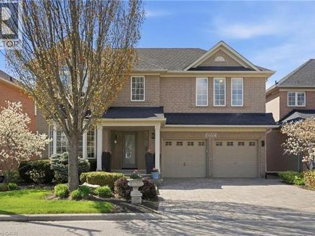 2456 Pebblestone Court, Oakville, ON, L6M 4C4 house for sale | Listing ID 40826 | Royal LePage