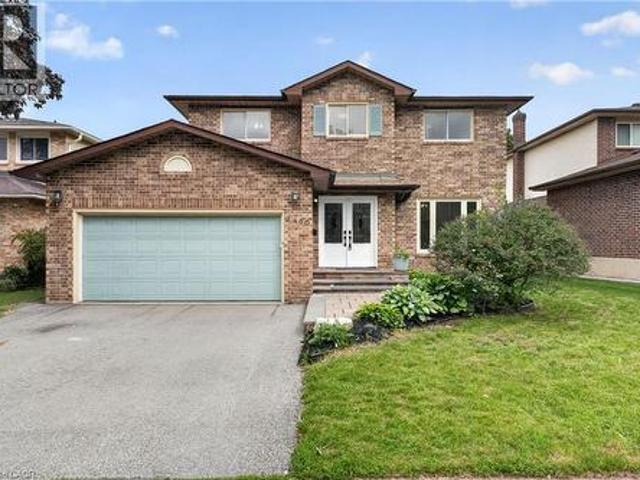 2450 Overton Drive, Burlington, ON, L7P 4B5 house for sale | Listing ID 40848 | Royal LePage