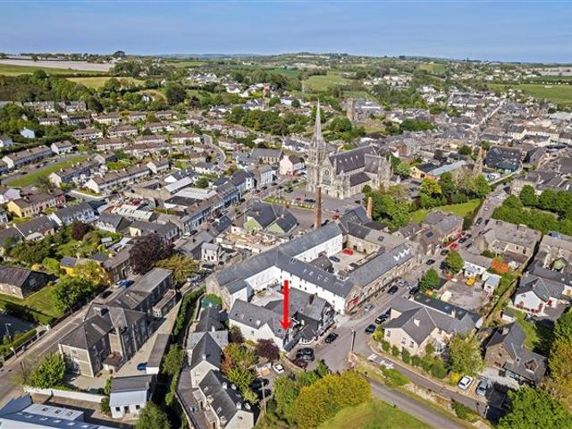 Sale Agreed | Apartment 2, Emmet Lodge, Old Brewery Lane, Clonakilty, Co. Cork Sherry FitzGerald O'Neill West Cork 5009 MyHome. Ie Residential