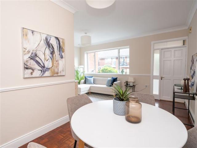 245,000 | 23 Hampton Court, Inchicore, Co. Dublin, 8 Brock DeLappe Estate Agents 5008 MyHome. Ie Residential