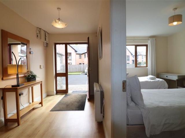 245,000 | 35 Fisherman's Walk, Newtown, Killaloe, Clare Harry Brann Auctioneers & Valuers 4996 MyHome. Ie Residential