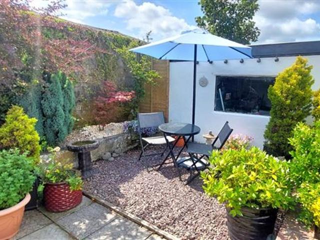 Sale Agreed | 3 Abbey Lawn, Abbey Park, Ferrybank, Waterford Ennis Gough Property 5017 MyHome. Ie Residential