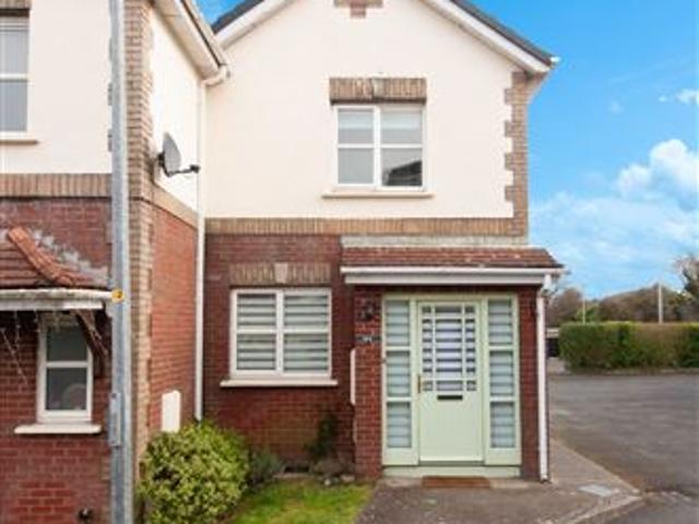 Sale Agreed | 44 Newborough, Gorey, Co. Wexford Property Partners O'Brien Swaine 4990 MyHome. Ie Residential