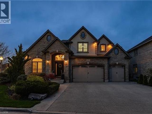 245 Joseph Schoerg Crescent, Kitchener, ON, N2P 2X8 house for sale | Listing ID 40829 | Royal LePage