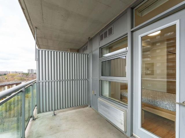 2464 Weston Rd #808