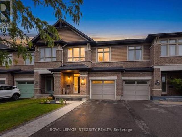 246 Cooks Mill Crescent, Ottawa, ON, K1V 2N1 house for sale | Listing ID X13476 | Royal LePage
