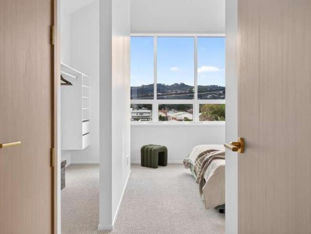 2/46 Cuba Street, Petone, Lower Hutt City