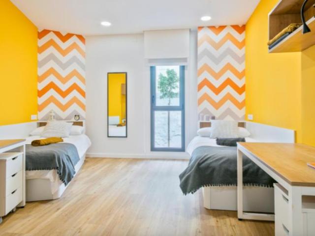 246 Dormitorio Apartamentos Sevilla Sevilla 103342655