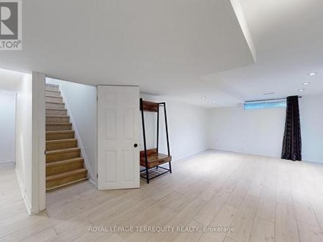 246 Elizabeth Street, Oshawa, ON, L1J 5S4 house for lease | Listing ID E13418 | Royal LePage