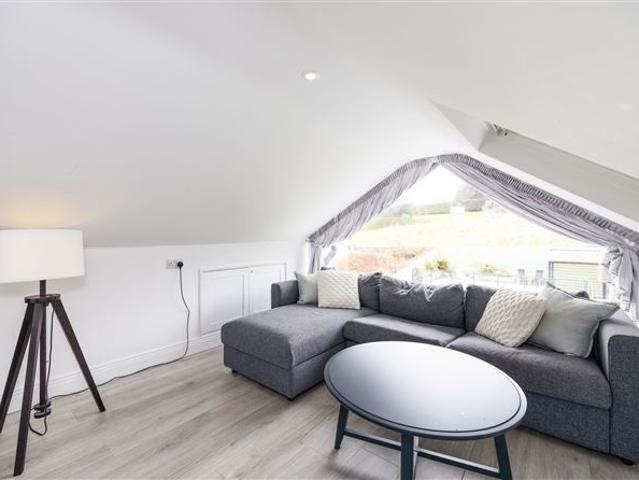 1,350,000 | 246 Seapark, Malahide, Co. Dublin Sherry FitzGerald Malahide 4985 MyHome. Ie Residential