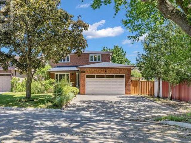 2477 Catherine Jean Lane, Mississauga, ON, L5A 4B1 house for sale | Listing ID W13488 | Royal LePage