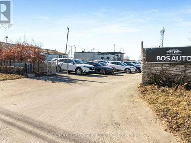 2479 Beryl Road, Oakville, ON, L6J 7X3 commercial for lease | Listing ID W13123 | Royal LePage