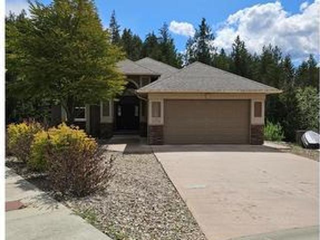 2470 24 Avenue Ne, Salmon Arm, BC, V1E 3Y4 house for sale | Listing ID 10390 | Royal LePage
