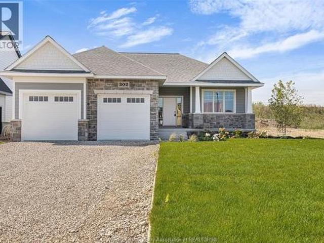 247 Dolores Street, Essex, ON, N8M 0C5 house for sale | Listing ID 26017 | Royal LePage
