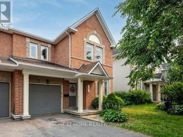 247 Felicia Crescent, Ottawa, ON, K2G 7G2 house for sale | Listing ID X13582 | Royal LePage