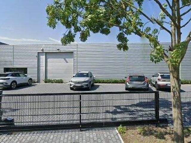 247 m2 warehouse for sale in Lommel