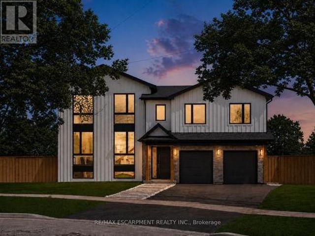 2488 Bridge Road, Oakville, ON, L6L 2H2 house for sale | Listing ID W13588 | Royal LePage