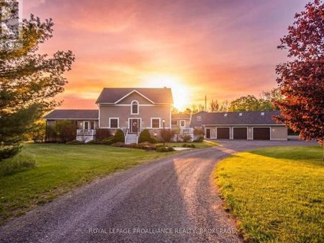 2489 Quabbin Road, Kingston City North Of 401, ON, K0H 2H0 Luxury House for sale | Listing ID X13174 | Royal LePage Carriage Trade Luxury Properties
