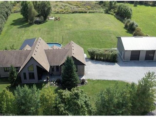 2481 Meadow Court, St. Anns, ON, L0R 1Y0 Luxury House for sale | Listing ID 40696 | Royal LePage Carriage Trade Luxury Properties