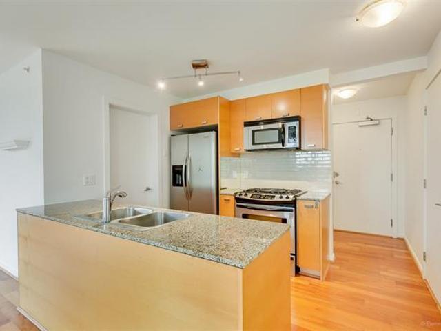 2483 Spruce street, Vancovuer, BC V6H4J2 301 [object Promise] for Rent