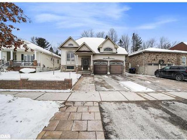 248 Greenwood Drive, Angus, ON, L3W 0E9 house for sale | Listing ID 40690 | Royal LePage