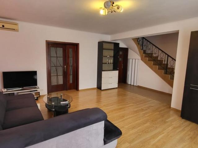 2494. Casă tip duplex de închiriat – Otopeni, Str. I.C. Brătianu