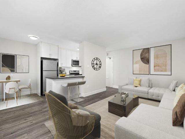 2495 Lake Shore Boulevard, West 1 Bedroom Apartment for Rent at 2495 Lake Shore Blvd W, Toronto, ON M8V 1C5 Mimico