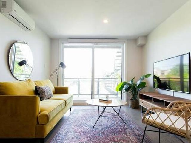 2495 Rue NotreDame Ouest Apartments for Rent