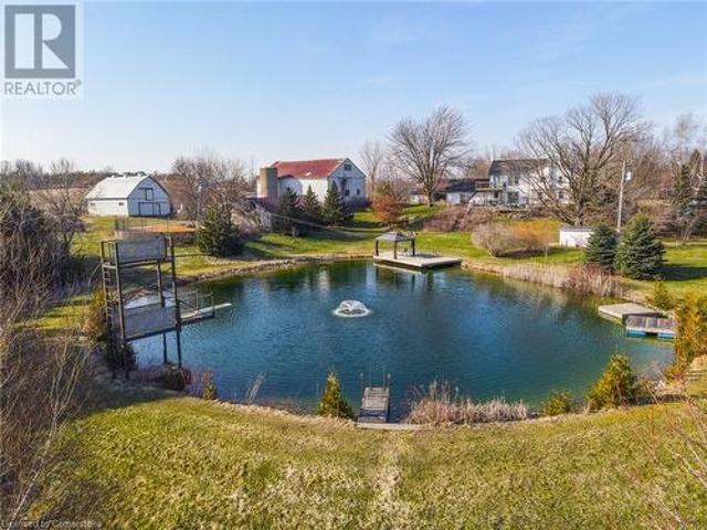 2496 Arthur Street N, Elmira, ON, N3B 2Z1 house for sale | Listing ID 40716 | Royal LePage