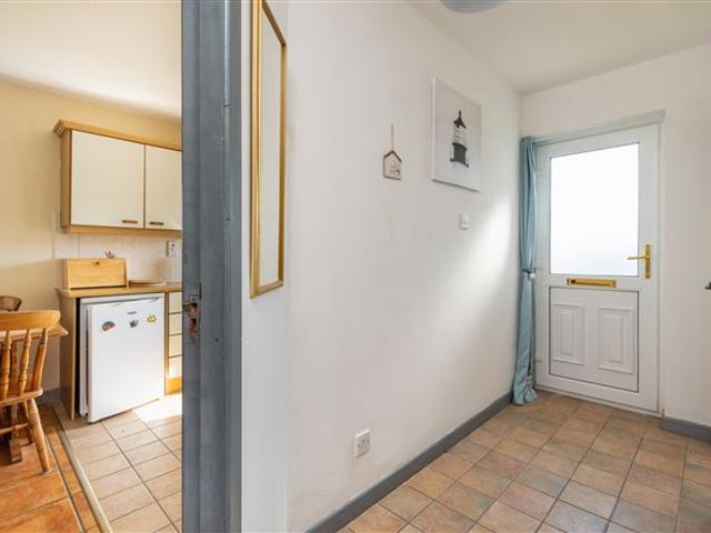 249,000 | 33 St Helens Drive, Kilrane, Co. Wexford Sherry FitzGerald Radford 5009 MyHome. Ie Residential