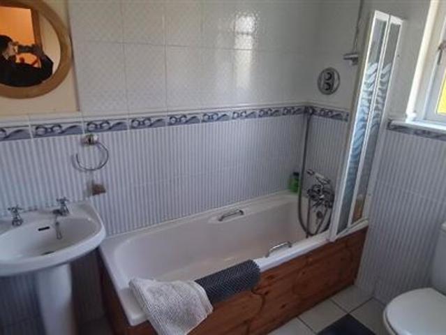 249,900 | 2 The Waterfront, Dromod, Carrick On Shannon, Leitrim REA Brady 5002 MyHome. Ie Residential