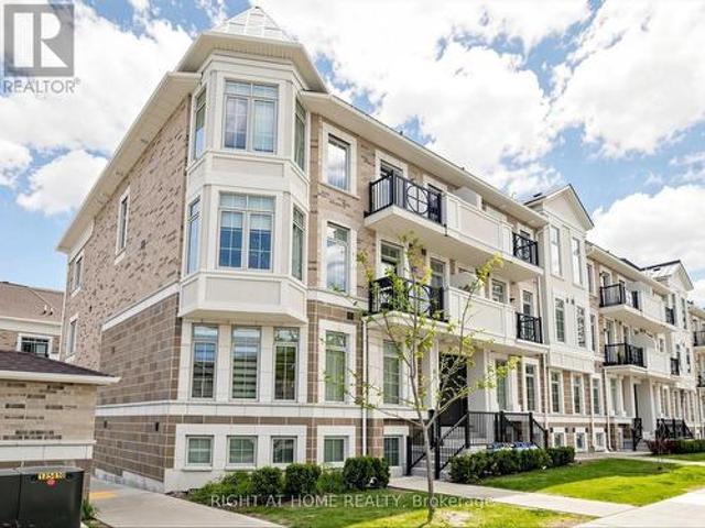 24 86 Preston Meadow Avenue, Mississauga, ON, L4Z 0C8 townhouse for sale | Listing ID W13598 | Royal LePage
