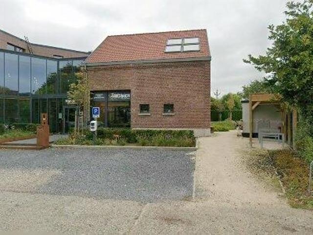 24 36 m2 office space for rent in Ottignies Louvain la Neuve