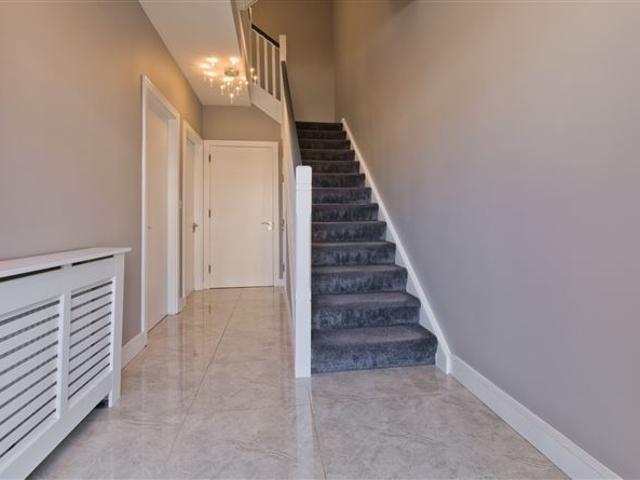 24 The Avenue, Scholarstown Wood, Rathfarnham, Dublin 16 Sherry FitzGerald Templeogue 4931 MyHome. Ie Residential