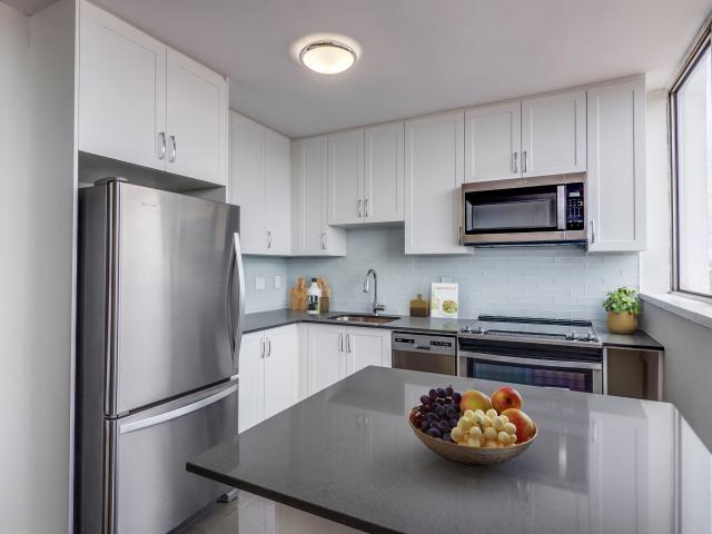 24 Tyndall Avenue, Toronto, ON M6K 2E3 MetCap Living