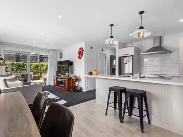 24 Benmore Crescent, Pyes Pa, Tauranga For Sale