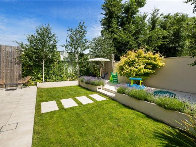 24 Browns Barn Wood, Old Naas Road, Citywest, Dublin Russell Estate Agents 4939 MyHome. Ie Residential