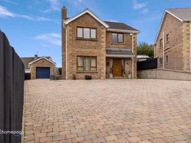 24 Briar Hill