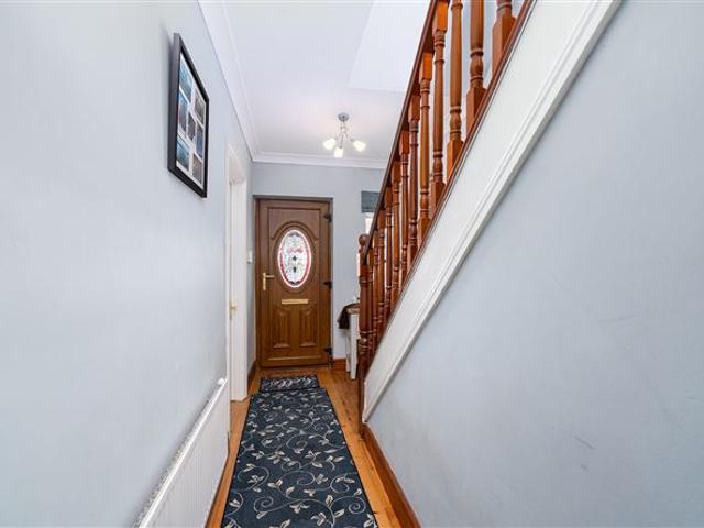 24 Bushfield Lawns, Clondalkin, Dublin 22 Ray Cooke Auctioneers 4873 MyHome. Ie Residential