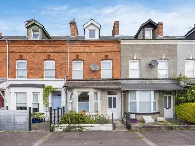24 Campbell Park Avenue