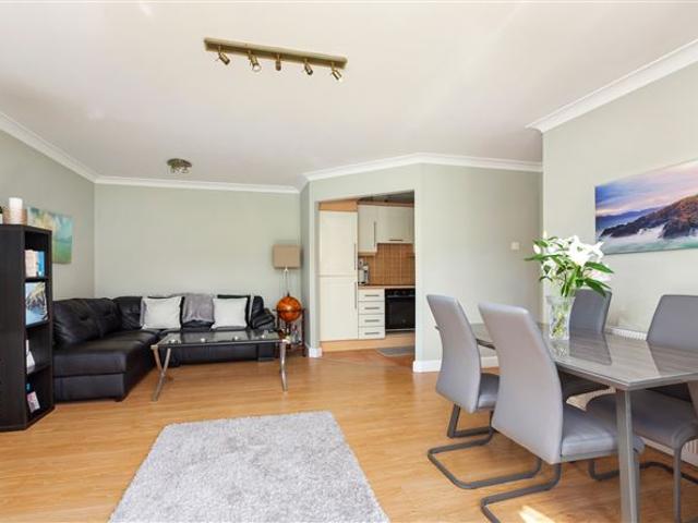 24 Carmichael Hall, St Columbanus Road, Dundrum, Dublin 14 Sherry FitzGerald Dundrum 4925 MyHome. Ie Residential