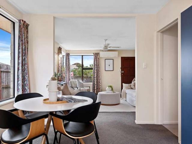 2/4 Convoy Street, New Brighton, Christchurch City