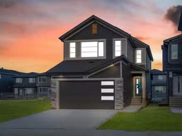 24 Corner Glen Green Ne, Calgary, AB, T3N 2P5 house for sale.